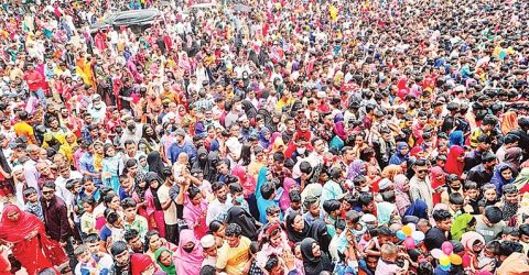 বাংলাদেশের জনসংখ্যা ১৬ কোটি ৯৮ লাখ ২৮ হাজার ৯১১ জন